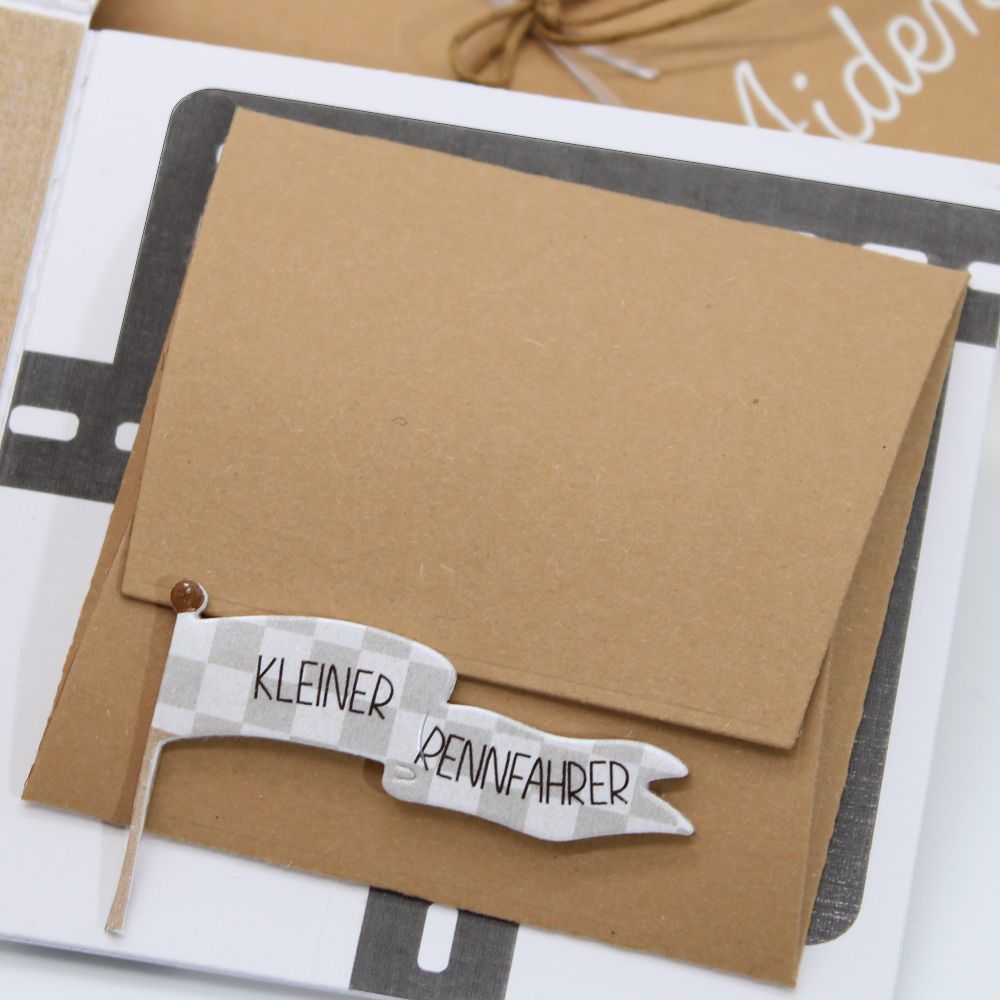Auto – Bild 6